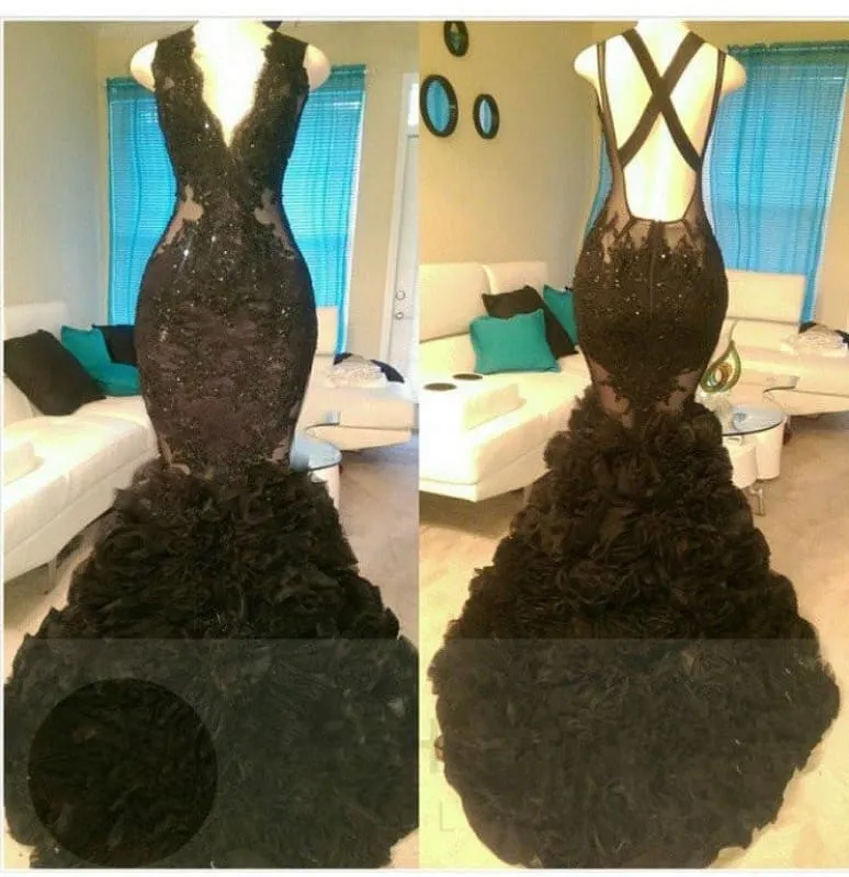 B| Bridelily Glamorous Mermaid V-Neck Tulle Appliques Open-Back Prom Dress