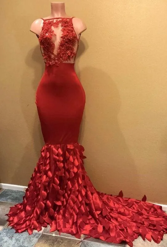 B| Bridelily Gorgeous Sleeveless Appliques Long Mermaid Prom Dresses