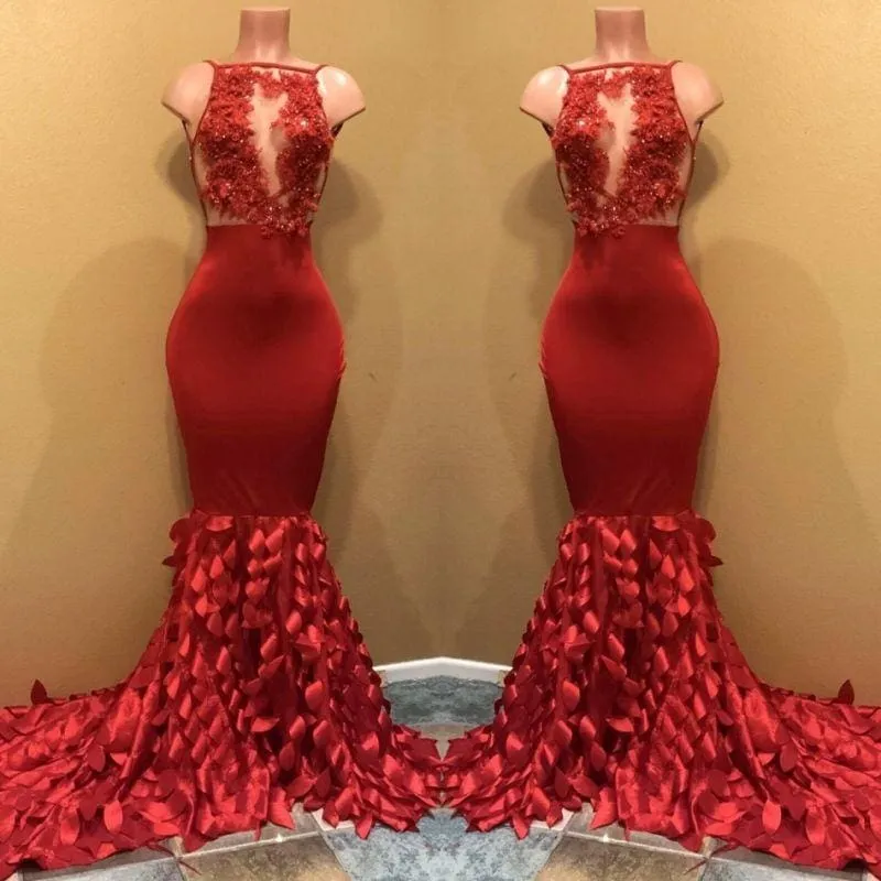B| Bridelily Gorgeous Sleeveless Appliques Long Mermaid Prom Dresses