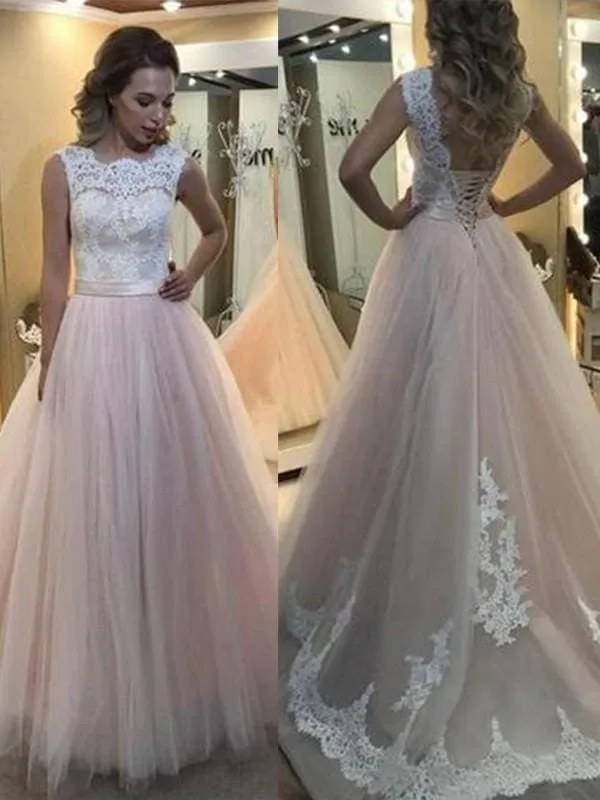 Bridelily A-Line Bateau Sleeveless Sweep/Brush Train Lace Tulle Dresses
