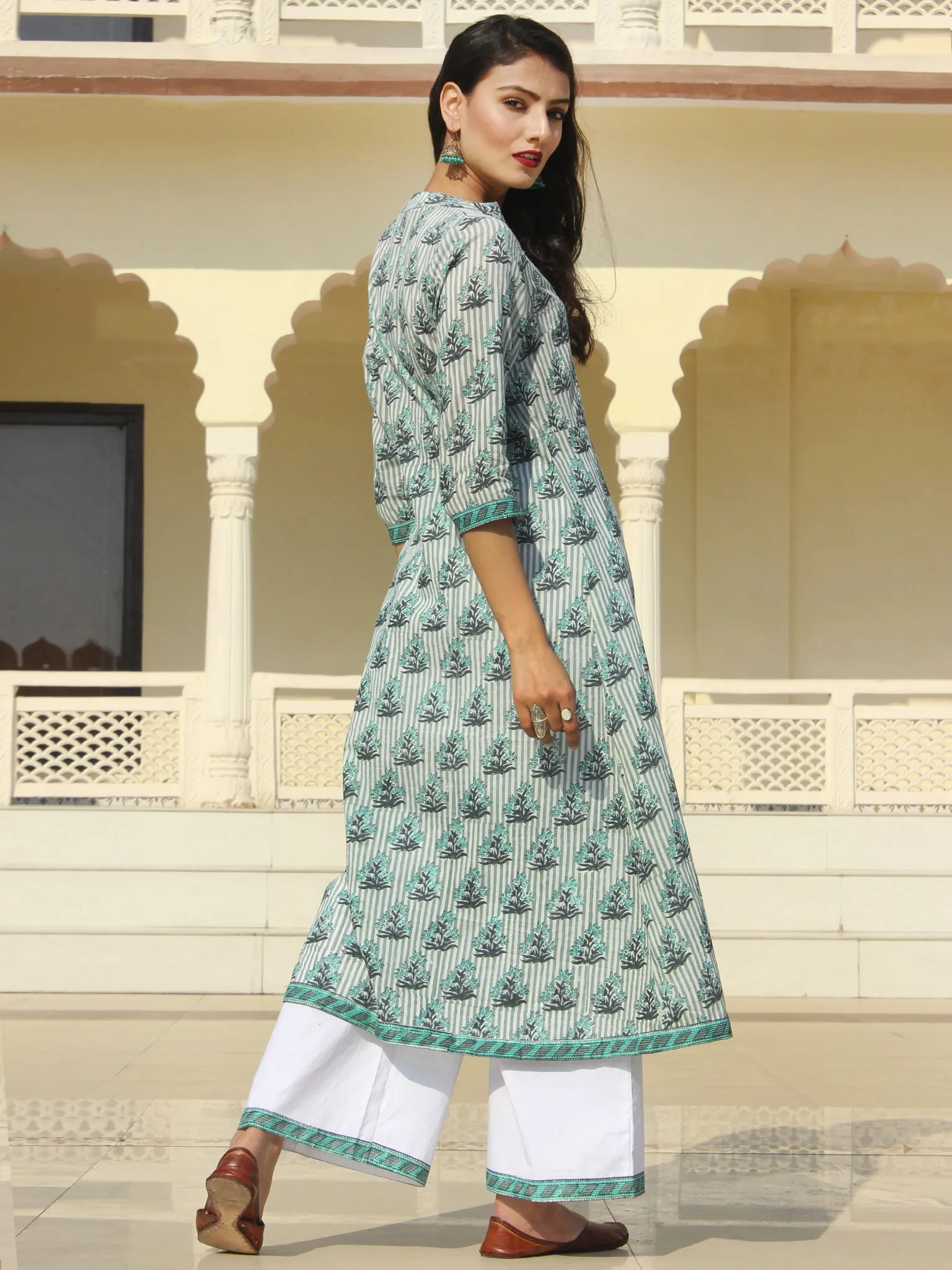 Rozana Jahan Palazzo - KS08AP2159
