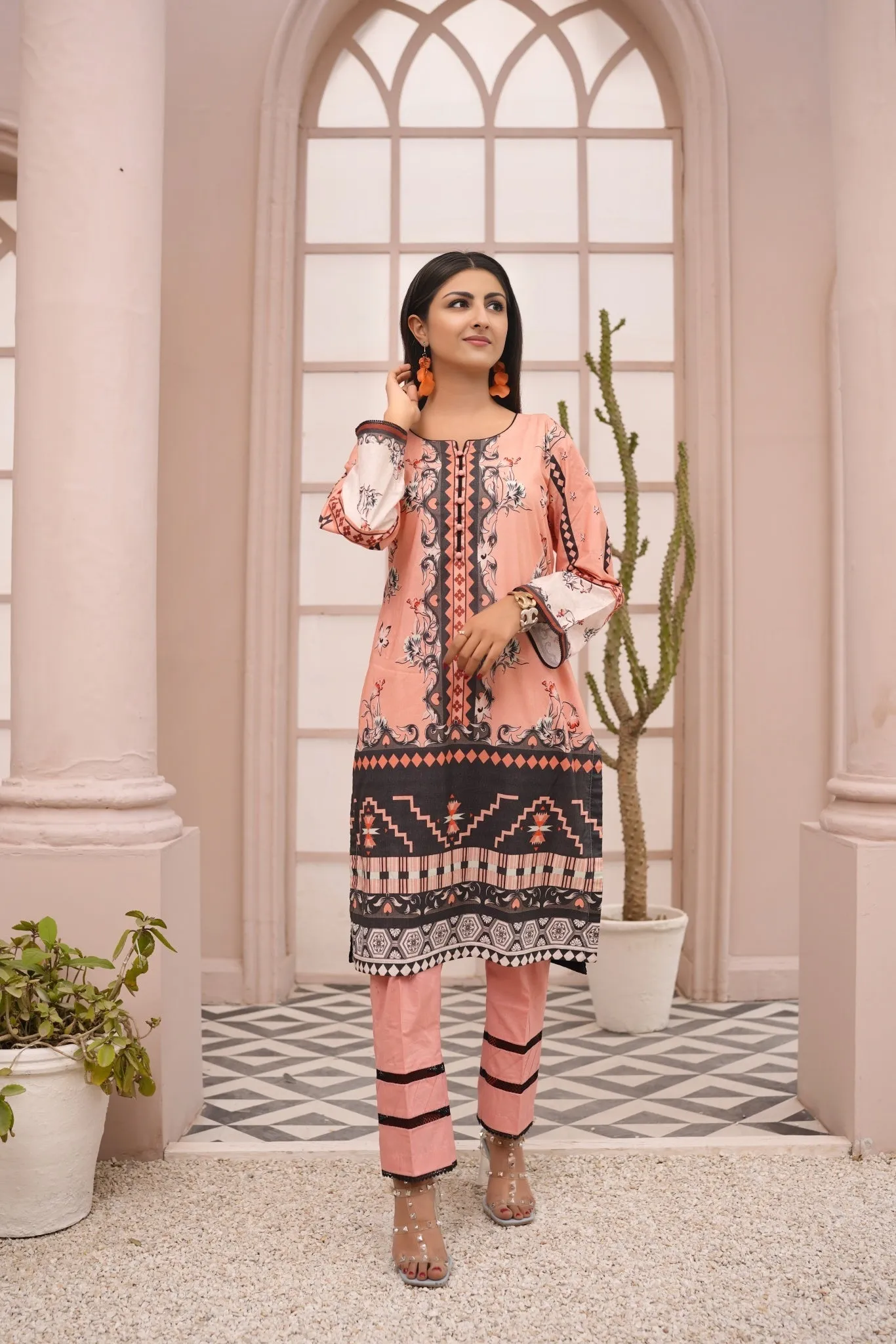 Women's Cotton Printed Kurti - Peach & Black | Buy Online USA – IshDeena